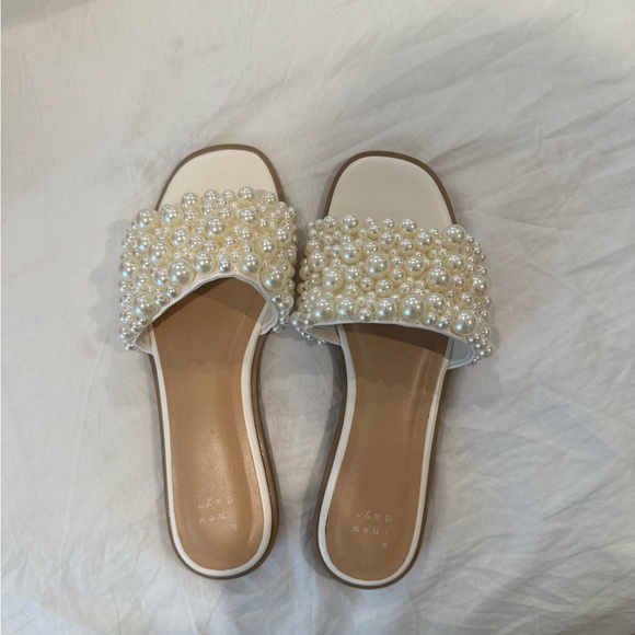 a new day Cream Pearl Slide Sandals - Picture 1 of 3